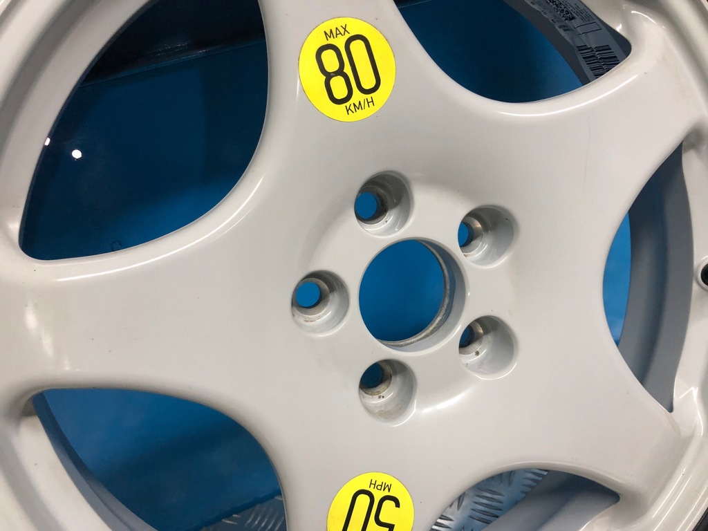 BMW G11 G30 G01 ΑΝΤΑΛΛΑΚΤΙΚΟΣ ΤΡΟΧΟΣ 135/80/18 Product image