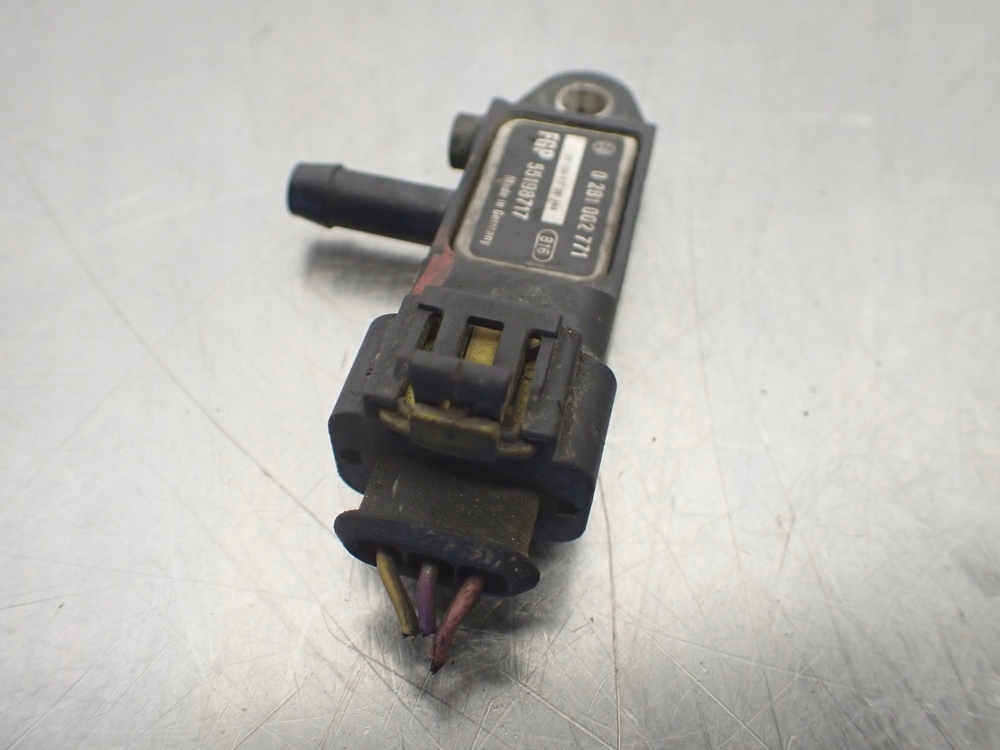 ΧΑΡΤΗΣ ΑΙΣΘΗΤΗΡΑΣ ΕΝΙΣΧΥΣΗΣ ΠΙΕΣΗΣ FIAT SEDICI 1.9 Product image