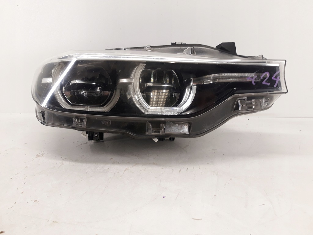 BMW 3 F30 F31 LED Lift εμπρός δεξιό φωτιστικό Product image