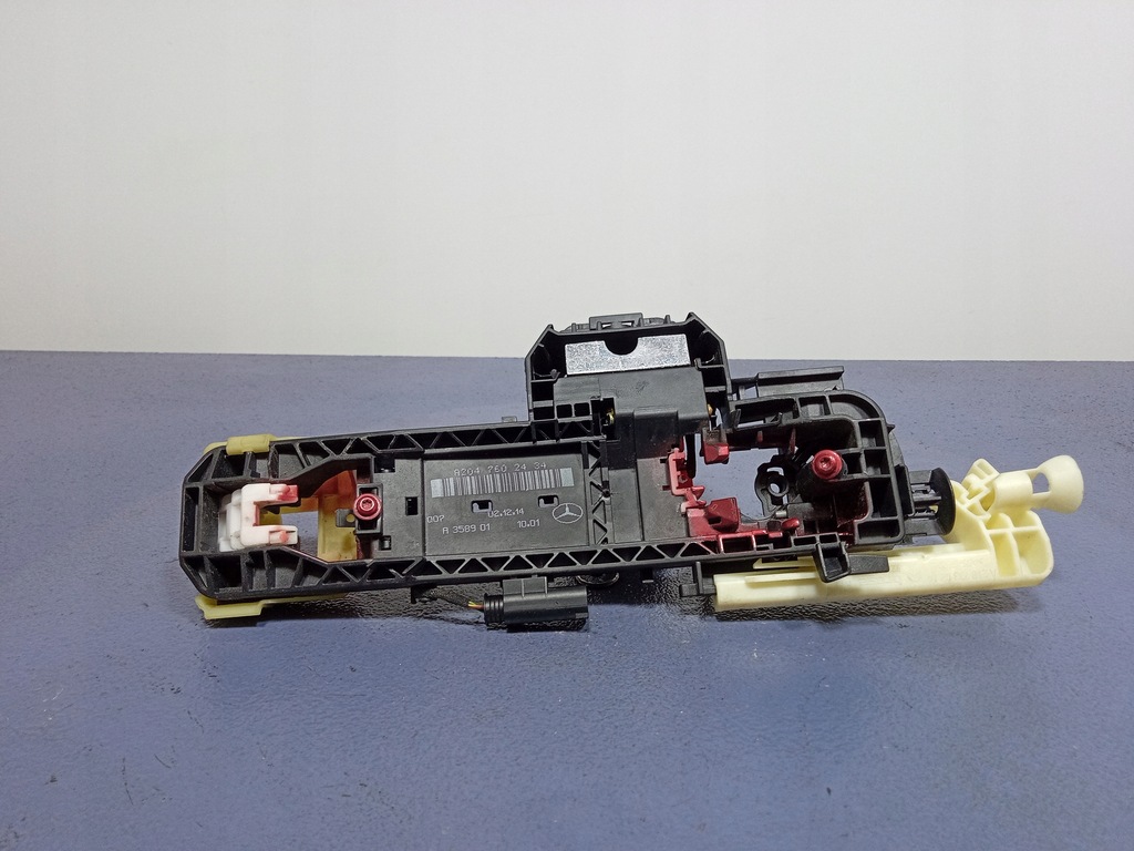 MERCEDES CLS W218 ΛΑΒΗ ΣΤΕΡΕΩΣΗ ΔΕΞΙΑ A2047602434 Product image