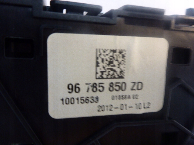 ΔΙΑΚΟΠΤΗΣ ΠΑΡΑΘΥΡΟΥ ΠΙΝΑΚΑΣ ΕΛΕΓΧΟΥ DS5 2011- Product image