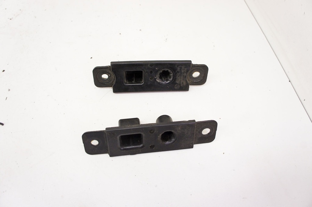 OC147 Ford Transit προσαρμοσμένα στηρίγματα αριστερής πόρτας Product image