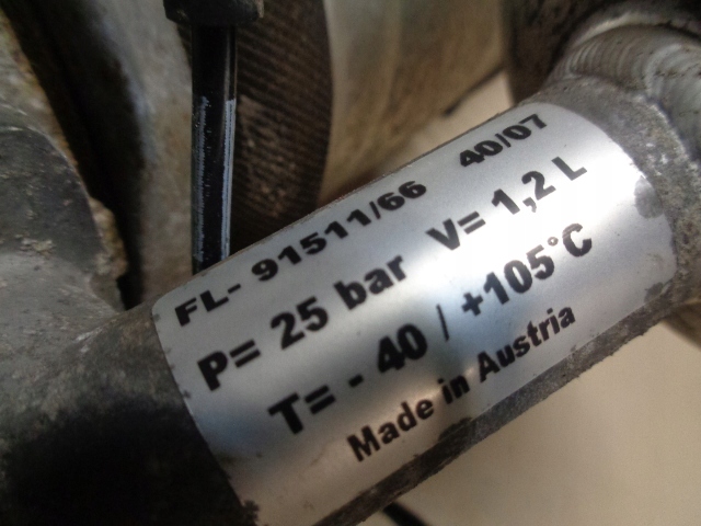 ΑΜΟΡΤΙΣΤΕΡ ΦΥΣΟΥΡΑ ΑΡΙΣΤΕΡΑ ΠΙΣΩ VW PHAETON 02-10 3D0616001K Product image
