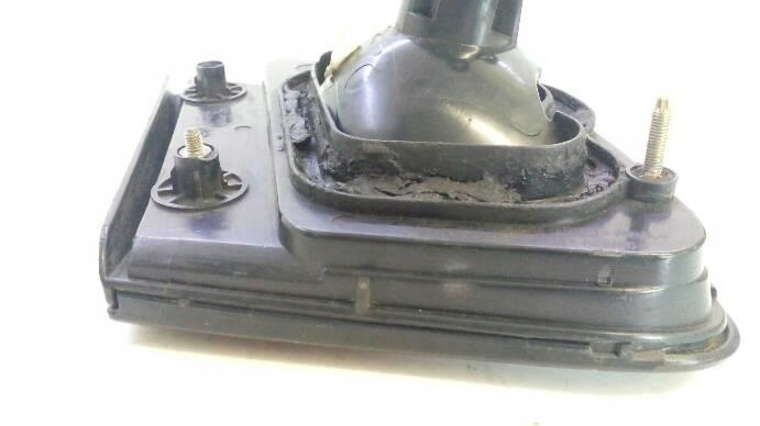 Πίσω δεξιά φανός καταπακτής Nissan Primera P11 LIFT Product image