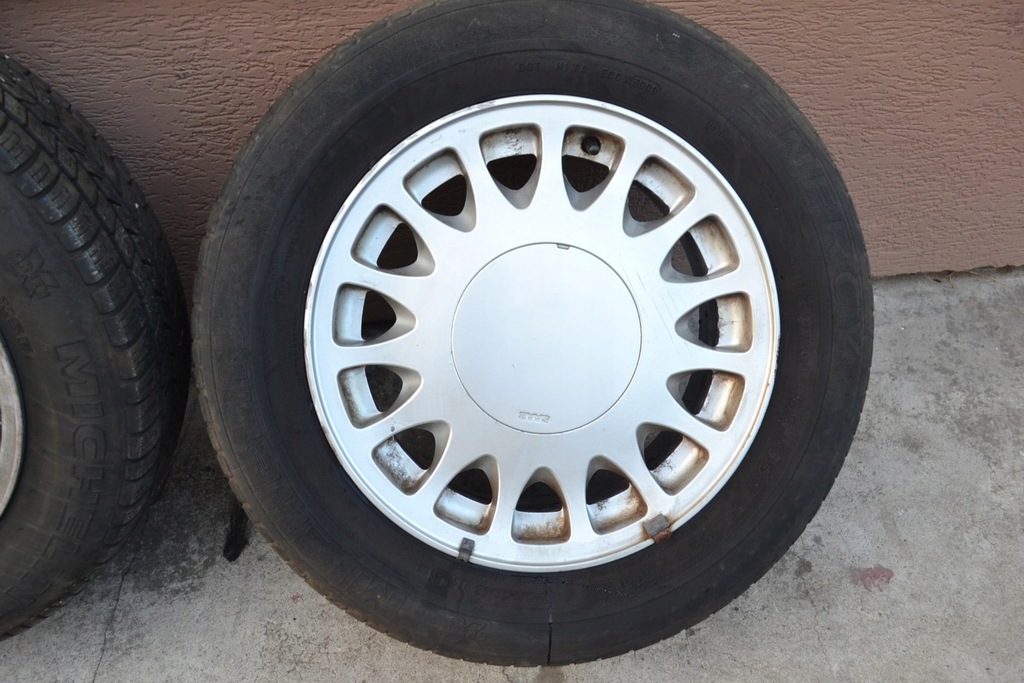 SAAB 900 9000 Wheels Rims Original K6 6Jx15 ET33 Product image