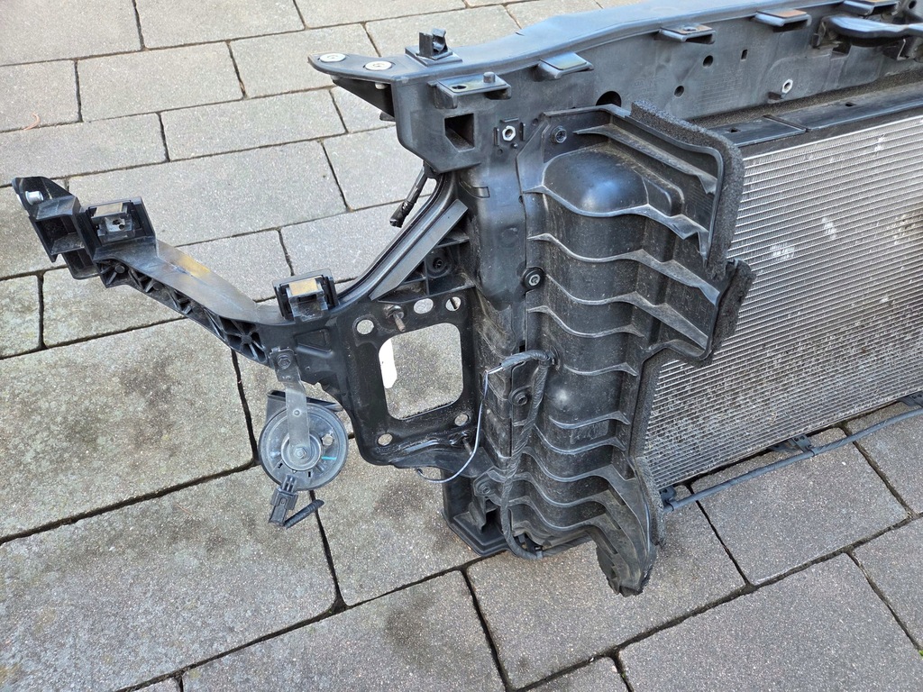 Kia XBEET 1,6 GDI HYBRYDA BETT FRONT SET των ψυγείων Fan 2020R Product image