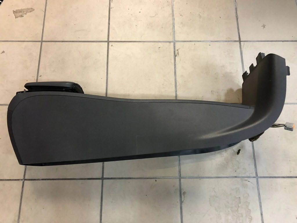VOLVO S40 V50 PODŁOKIETNIK TUNEL ŚRODKOWY 30755375 Product image
