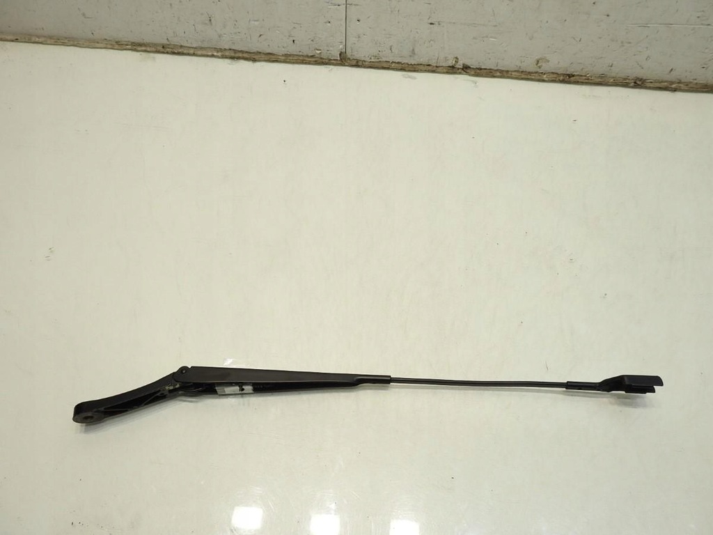 ΜΠΡΑΣΙΟΝ ΥΑΛΟΚΑΛΥΣΤΗΡΩΝ ΔΕΞΙ VW PASSAT B6 LIFT 3C1955410B Product image