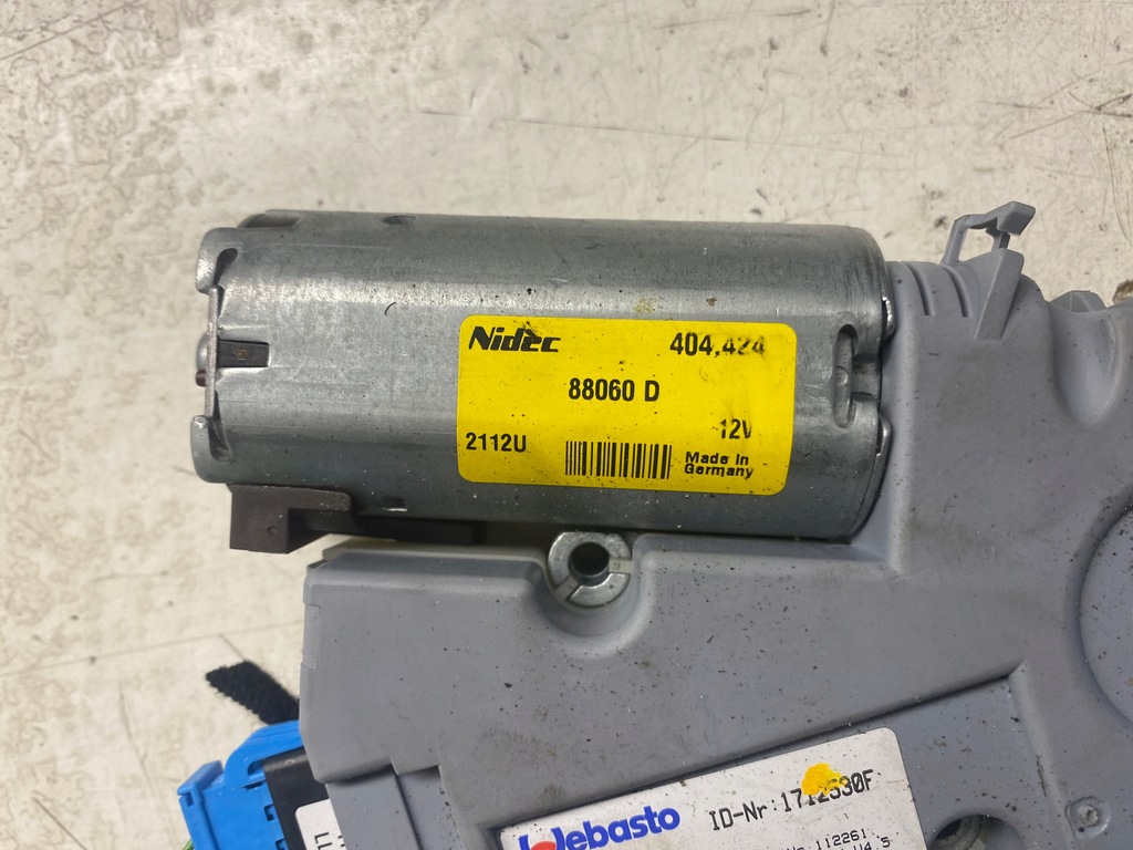 AUDI A3 8P LIFT SPORTBACK SUNROOF MOTOR 8P4959591B Product image