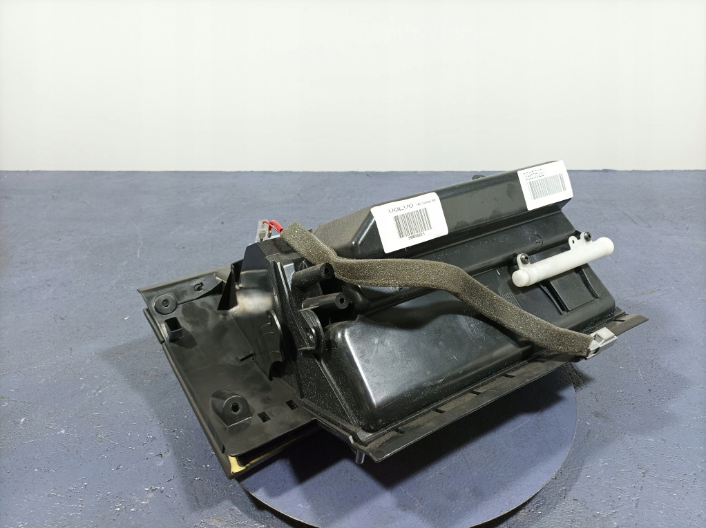 Volvo XC90 και ανυψωτική επιβάτης Schove EU 3409421 3409563 Product image