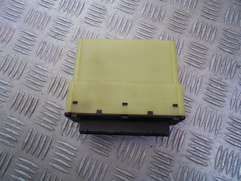 ΜΟΝΑΔΑ ΚΛΕΙΔΑΡΙΑΣ ΕΛΕΓΧΟΥ 4712345 SAAB 9-5 I Product image