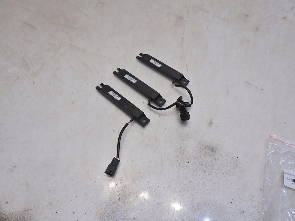 ΚΕΡΙΑ ΧΩΡΙΣ ΚΛΕΙΔΙ HYUNDAI i40 95420-3Z000 Product image