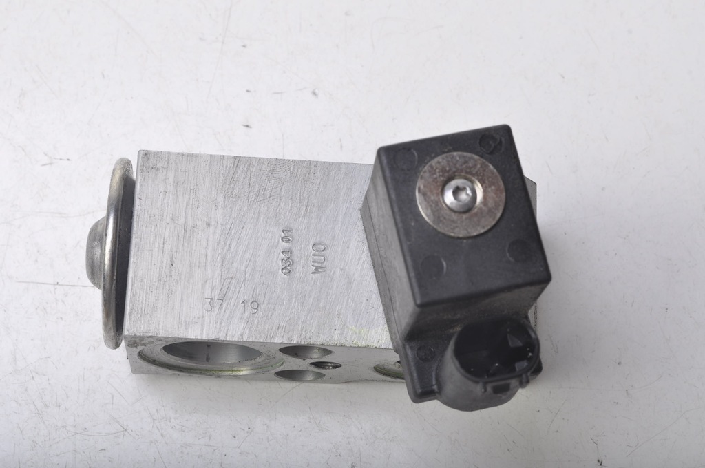 VOLVO XC60 T6 T8 ΕΠΑΝΑΦΟΡΤΙΣΗ ΕΚΤΟΝΤΙΚΗ ΒΑΛΒΙΔΑ 31497261 Product image