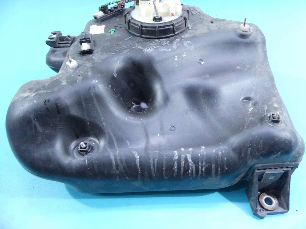 ADBLUE TANK AUDI Q5 08-16 2.0TDI Product image