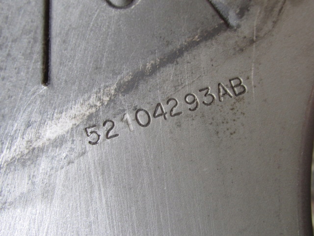 Cherokee Liberty KJ LIFT 2.4 φλάντζα βενζίνης 52104293AB Product image