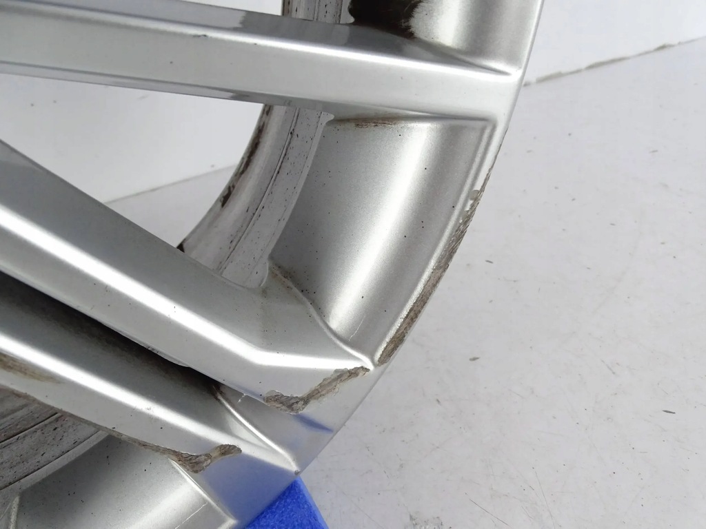 ΚΑΘΙΣΜΑ ΖΑΝΤΑΣ 7J x 17 H2 ET 49 Product image