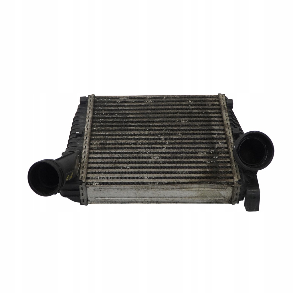 Volkswagen Touareg 7L Intercooler Air Cooler Law 7P0145804C Product image