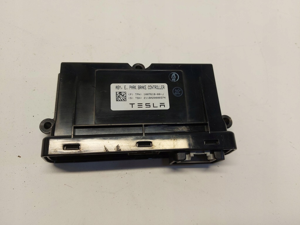 Μονάδα ελεγκτή χειρόφρενου Tesla Model S LIFT 1007618-00-j Product image