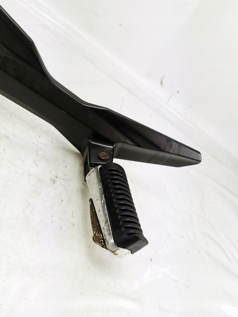 Yamaha XJ6 N F S 09-16 Ρυθμίστε το αριστερό υποπόδιο Product image