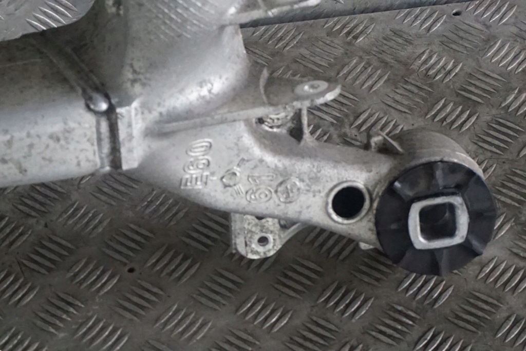 BMW E60 Καροτσάκι για έλκηθρο Πίσω Product image
