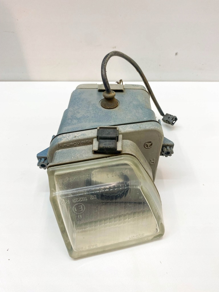 0305120002 MERCEDES-BENZ Φως αλογόνου μπροστά δεξιά Product image