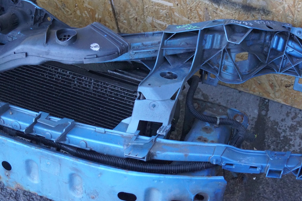 PAS PRZEDNI CHŁODNICE FORD FOCUS MK2 LIFT 1.8 B Product image