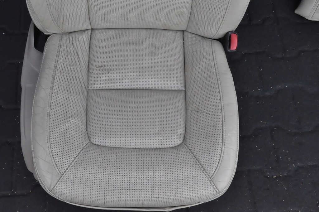 VOLVO XC70 II V70 III KOMPLET FOTELI FOTELE SIEDZENIA WENTYLOWANE Z DVD Product image