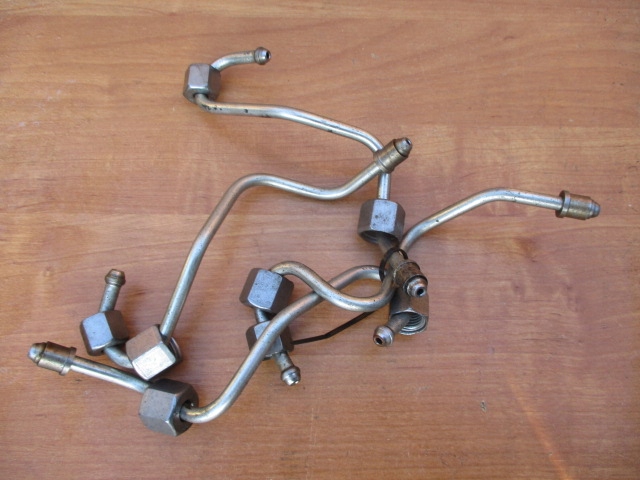 RENAULT 1.6 DCI INJECTOR PIPE 0445110414 Product image