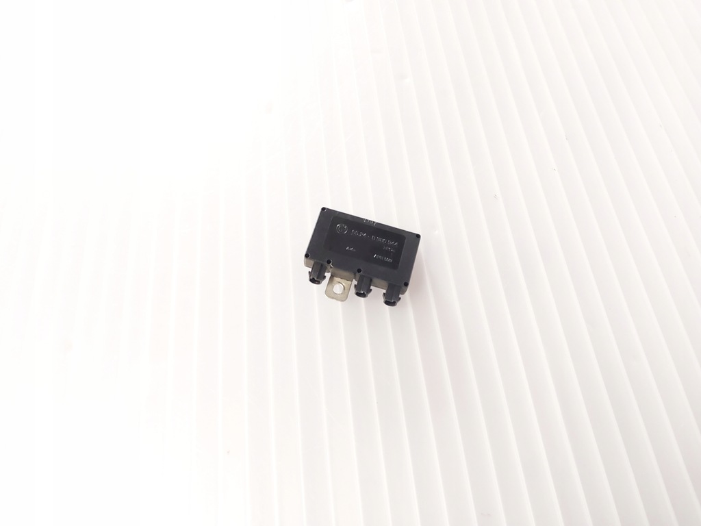 Ενισχυτής κεραίας BMW E46 8380944 Ο.Ε Product image