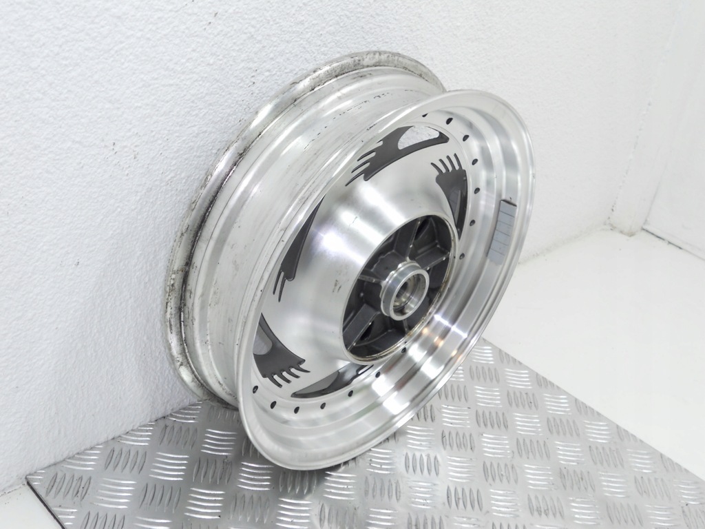 SUZUKI VZ 800 MARAUDER RIM ΠΙΣΩ ΤΡΟΧΟΣ ORIGINAL Product image