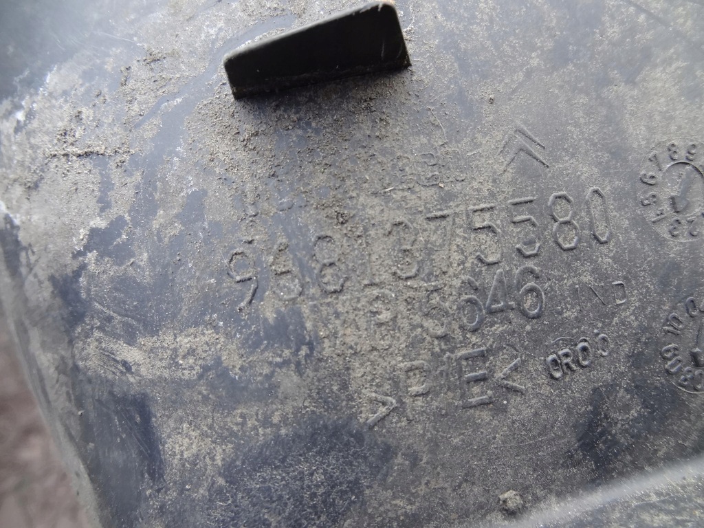 ΜΠΡΟΣΤΑ ΔΕΞΙΑ ΘΟΞΑ ΤΡΟΧΟΥ CITROEN C1 9681375580 Product image
