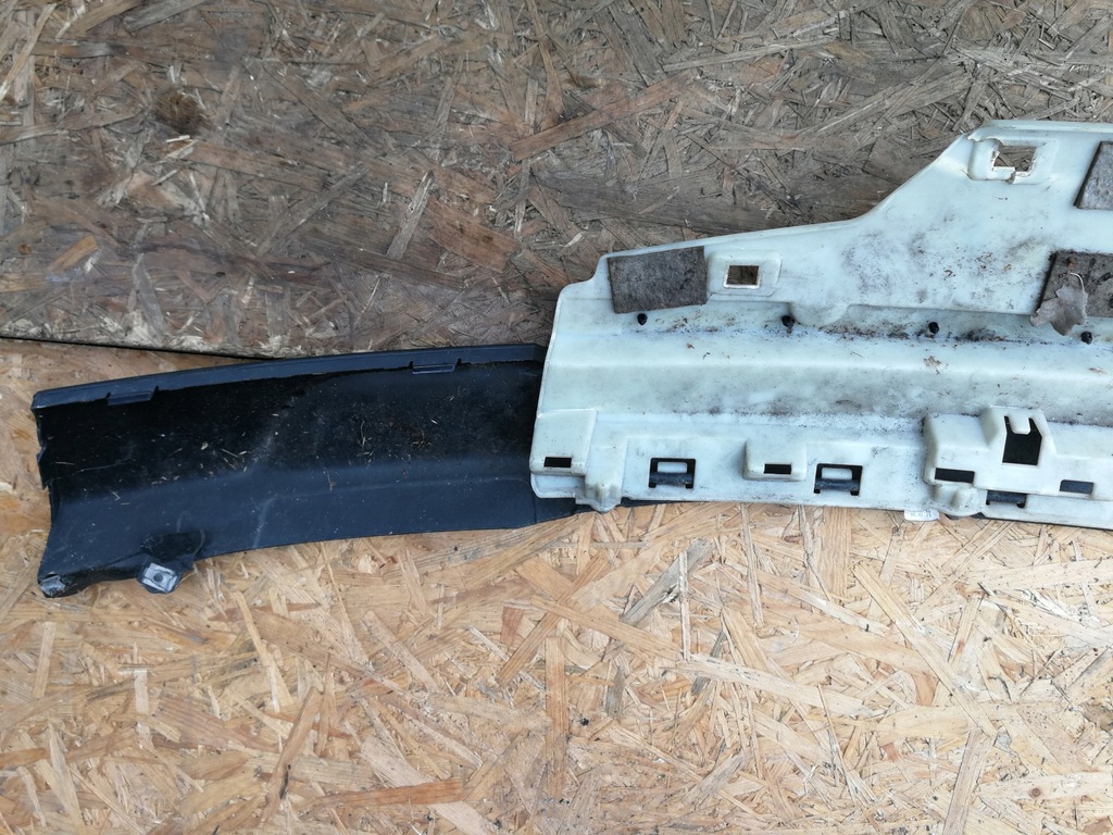 Αεροτομή πίσω προφυλακτήρα BMW F31 2.0D Product image