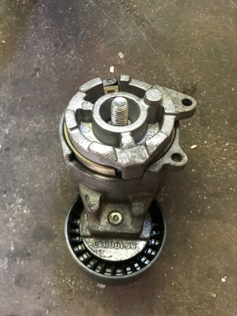Εντατήρας ιμάντα Opel OE 55190813 Product image