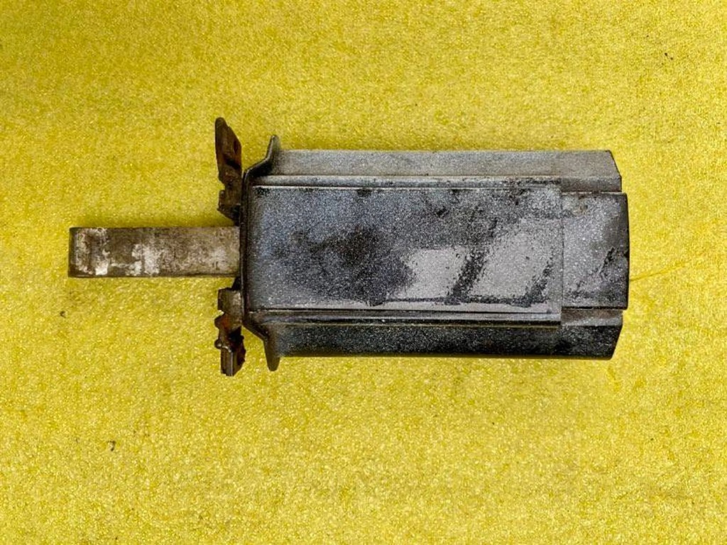 Mercedes-Benz W124 1987 Door limiter Product image