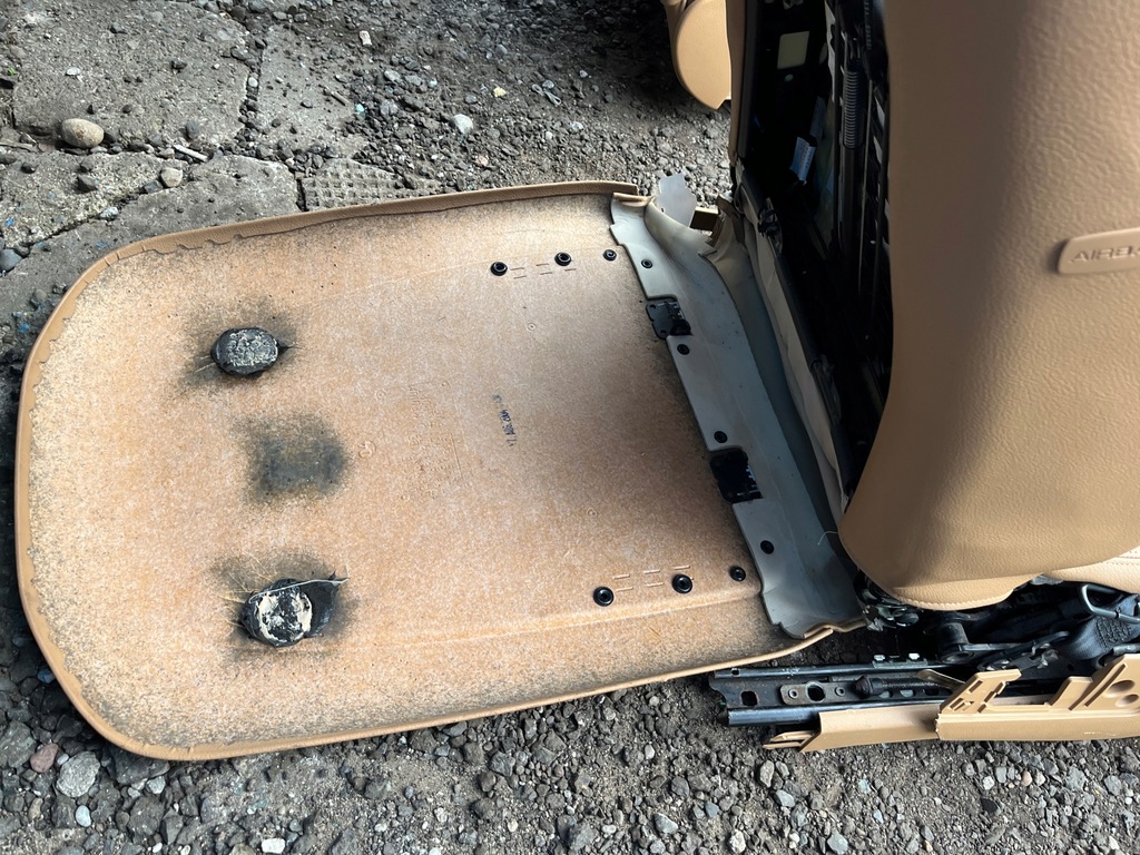 PORSCHE CAYENNE S I 7L ΔΕΡΜΑΤΙΝΑ ΚΑΘΙΣΜΑΤΑ 03- Product image