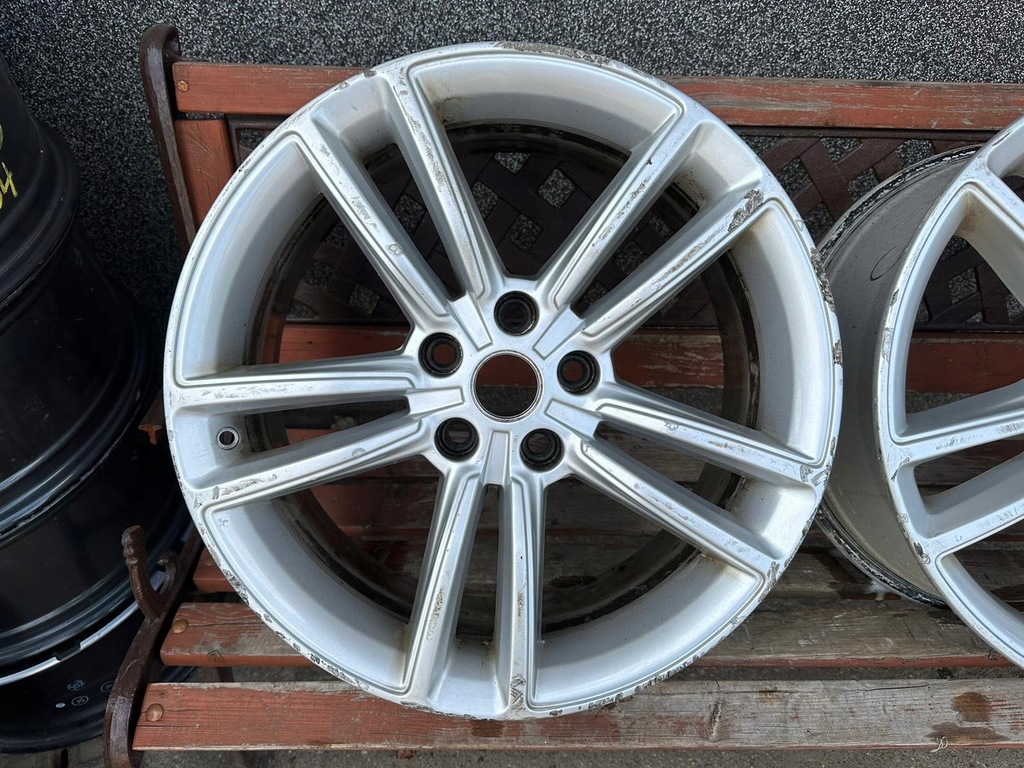 RIM TESLA MODEL S 8x19 ET40 5x120 6007214-00-D (1354) Product image