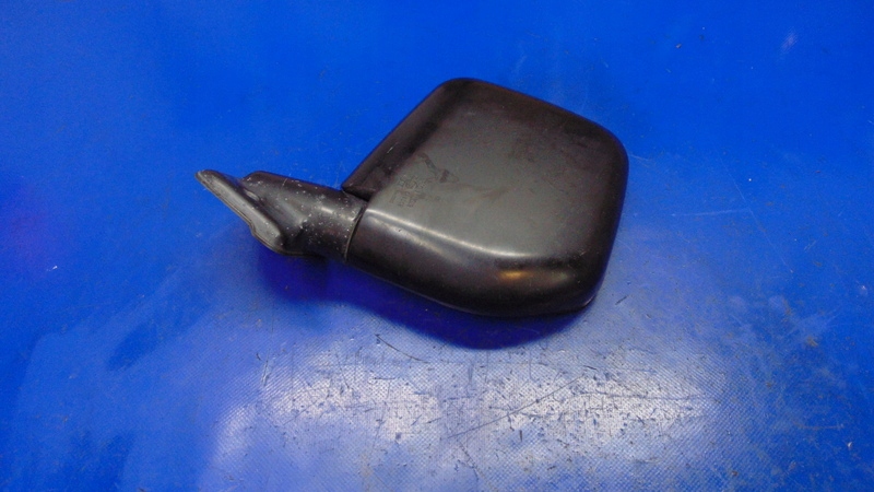 ΔΕΞΙΟΣ ΚΑΘΡΕΠΤΗΣ EUROPA HYUNDAI GALLOPER 91-03 Product image