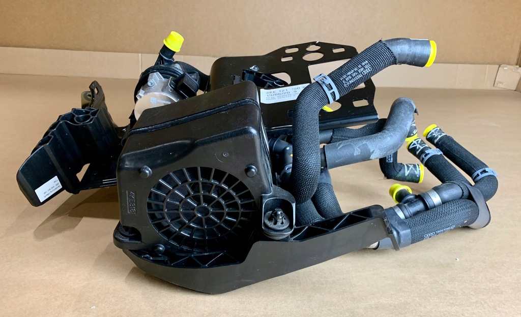 AUDI E-TRON ΜΟΝΑΔΑ ΨΥΞΗΣ ΗΧΕΙΟ ΑΝΤΛΙΑΣ ΝΕΡΟΥ 4KE965567B 4KE035916 27km Product image