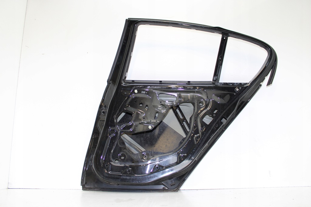 BMW E87 DRZWI PRAWE TYŁ TYLNE Black Sapphire Product image