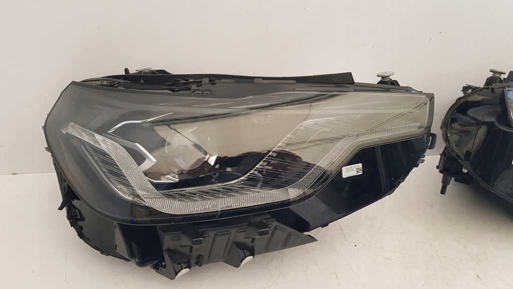 ΜΠΡΟΣ ΦΩΤΙΣΤΙΚΟ ΜΠΡΟΣ ΑΡΙΣΤΕΡΟ ΔΕΞΙ BMW M2 G87 ΜΑΥΡΟ ΟΛΟΚΛΗΡΩΜΕΝΟ 9503470 9503469 Product image