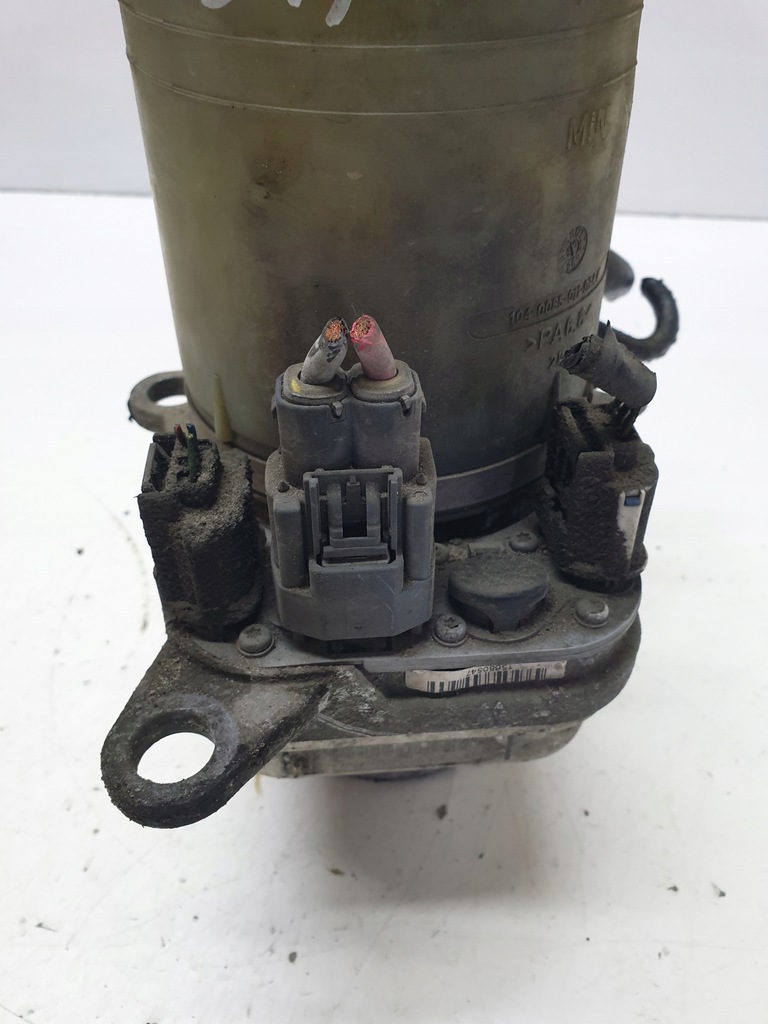 POWER PUMP FORD FOCUS MK2 4M513K514CA Product image