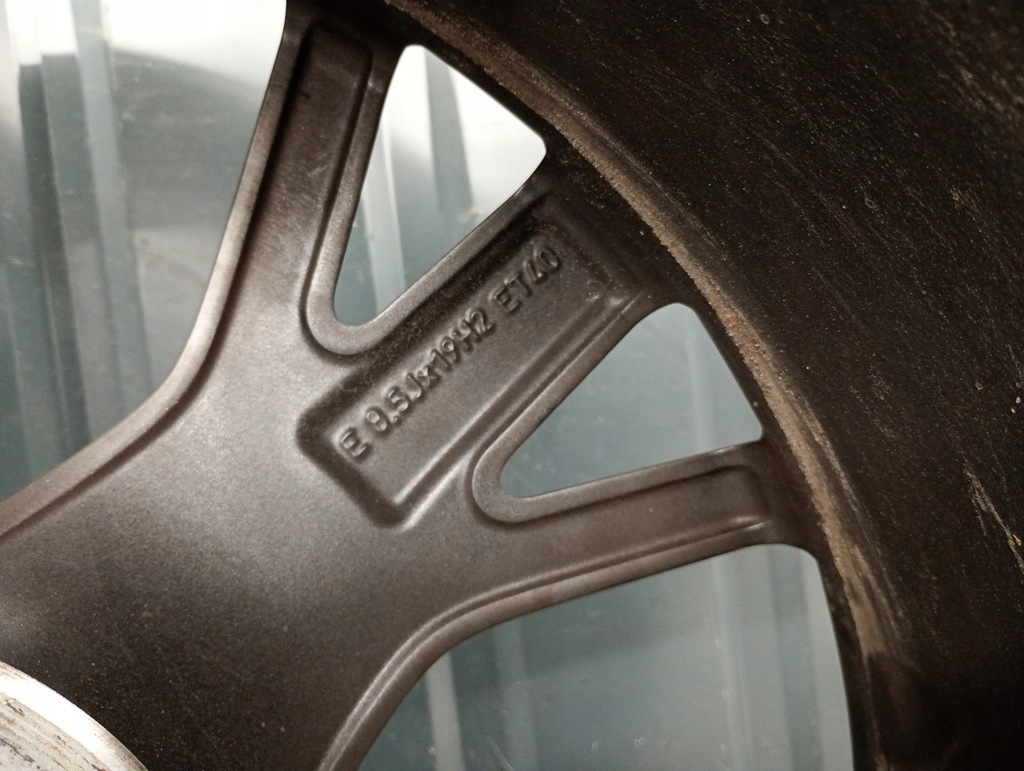 8W0601025DH Χάνες αλουμινίου 8.5JX19H2 ET40 5x112 Audi Sport A4 B9 8W A5 S5 Product image