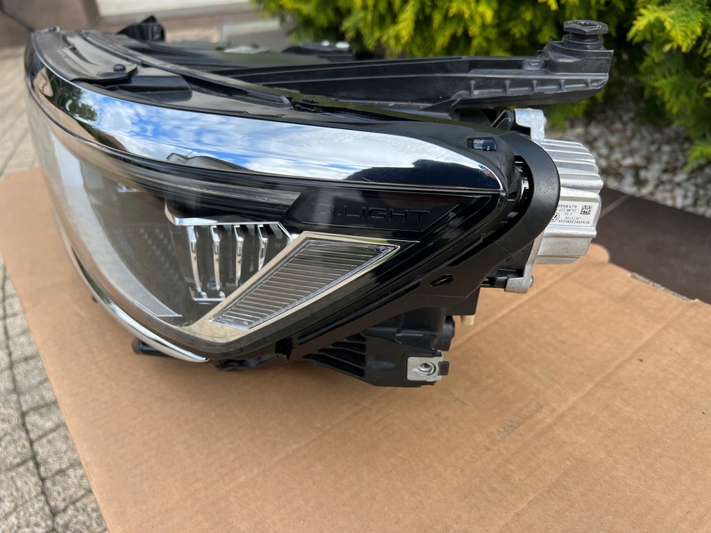 VW passat b8 ανύψωση iq φως full Led αριστερή λάμπα Product image