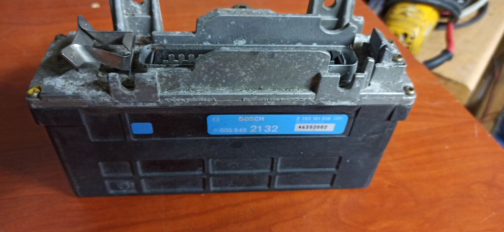 MERCEDES W124 E W201 ΕΛΕΓΧΟΣ ABS ΥΠΟΛΟΓΙΣΤΗ BOSCH Product image