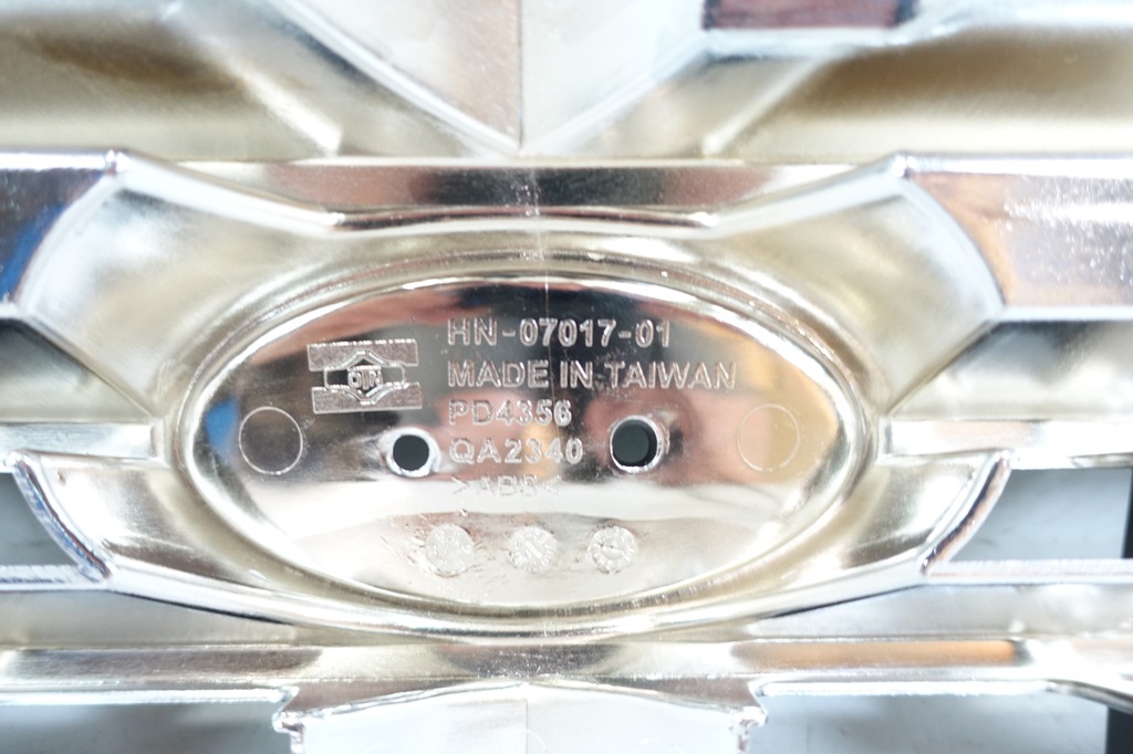 Hyundai Accent II 8636025620 Grill καλοριφέρ Product image
