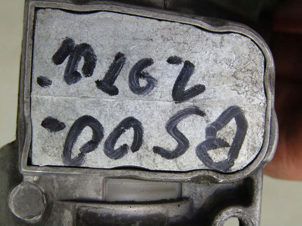 PASSAT B5 1.9 TDI 00R ΔΙΑΚΟΠΤΗΣ ΑΝΑΦΛΕΞΗΣ ΜΕ ΚΛΕΙΔΙ 4B0905851A Product image