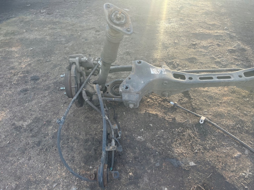 Kia Sportage III 1.7 CRDI Sanki Bable Suspension πίσω 55410-3U800 Product image
