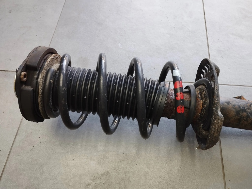 Αμορτισέρ VW GOLF V KNUCKLE ΔΕΞΙΟ 1K0920874M Product image