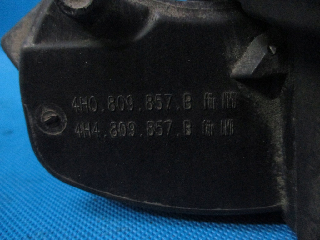 Πτερύγιο πλήρωσης καυσίμου Audi A8 D4 40 Product image