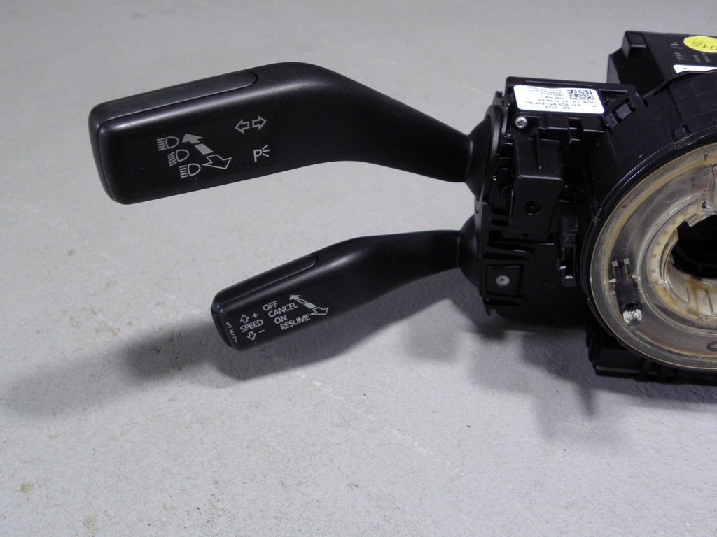 VW PASSAT B6 // ΔΙΑΚΟΠΤΗΣ CRUISE CONTROL 3C9953513R Product image